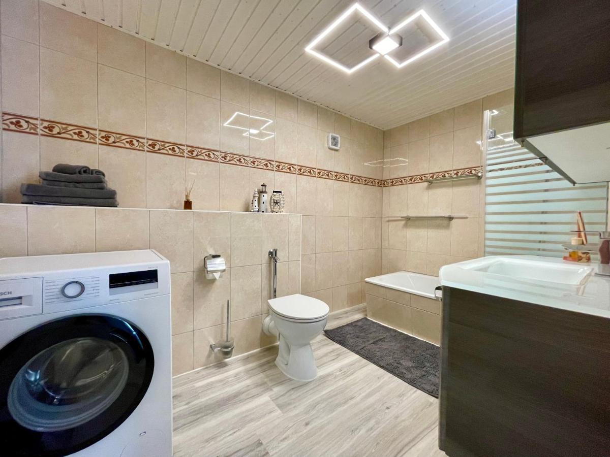 Andre'S Ferienwohnung Stulow Exteriör bild