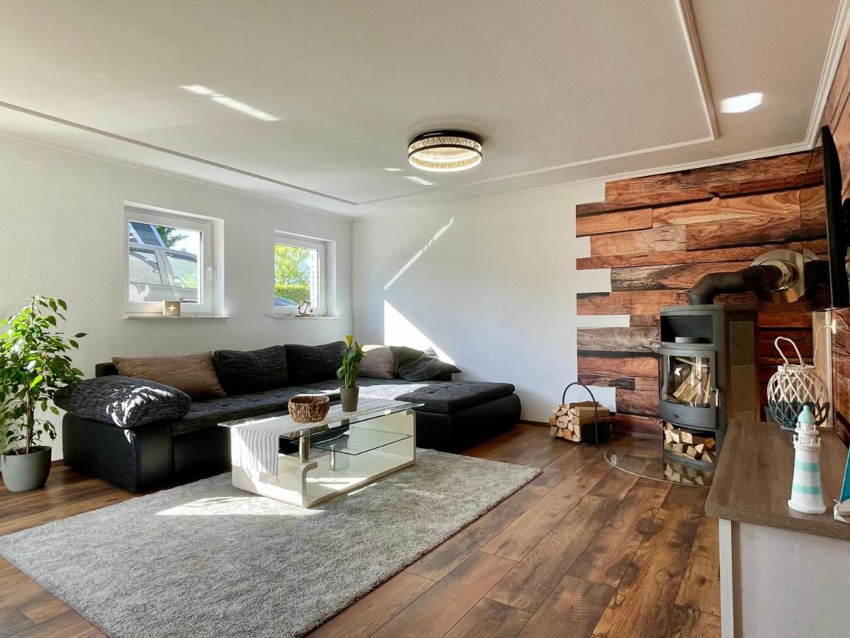 Andre'S Ferienwohnung Stulow Exteriör bild